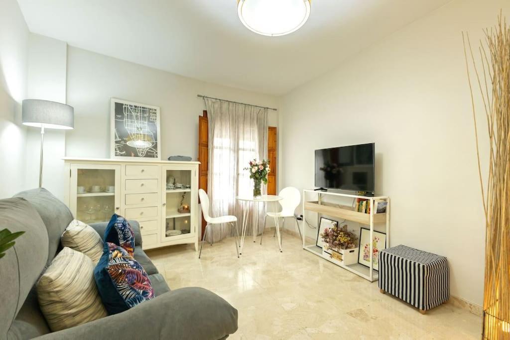 Pajaritos Center Suite By Valcambre Seville Ngoại thất bức ảnh