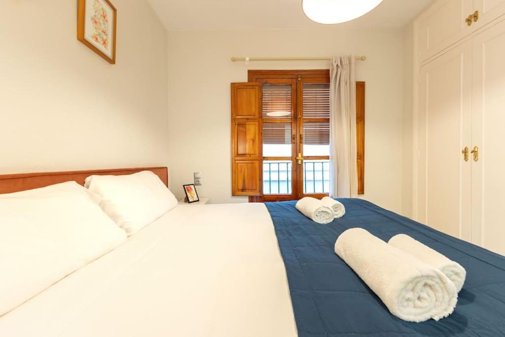 Pajaritos Center Suite By Valcambre Seville Ngoại thất bức ảnh