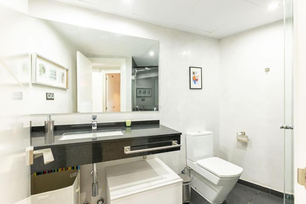 Pajaritos Center Suite By Valcambre Seville Ngoại thất bức ảnh