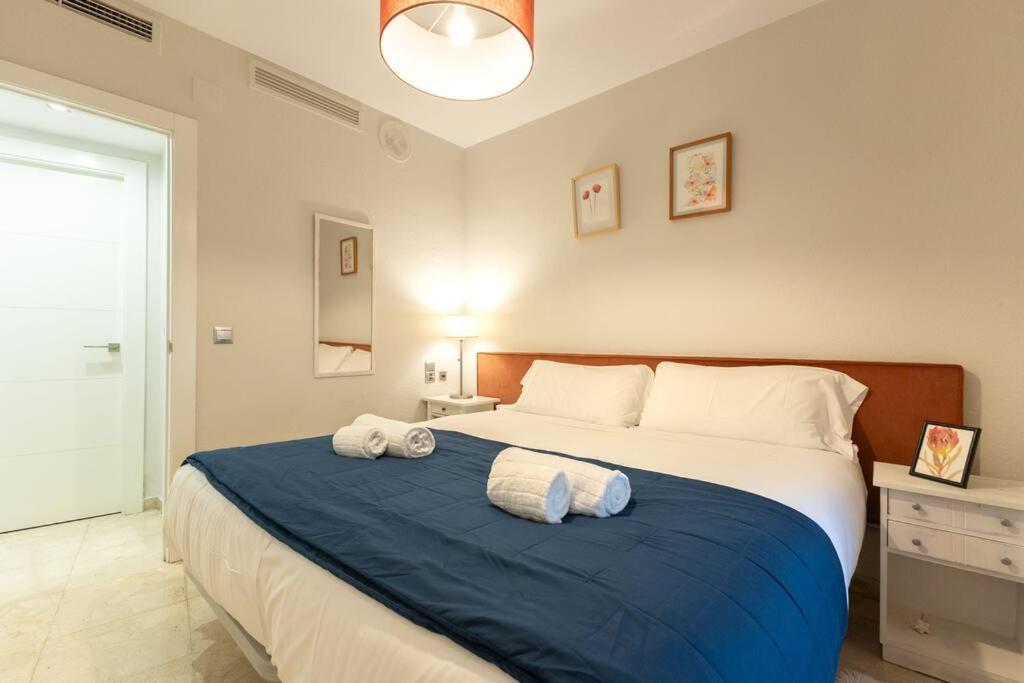 Pajaritos Center Suite By Valcambre Seville Ngoại thất bức ảnh